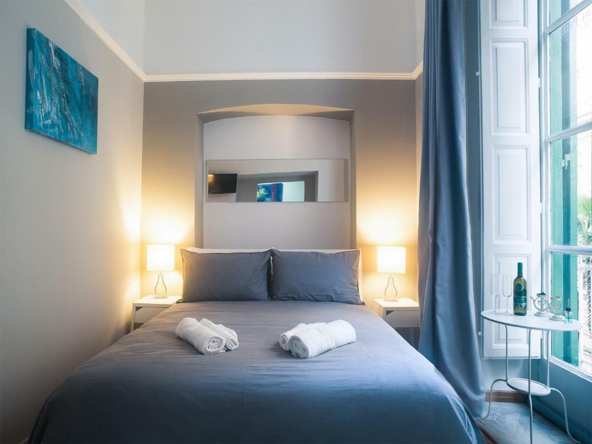 Mada B&B Неаполь Экстерьер фото